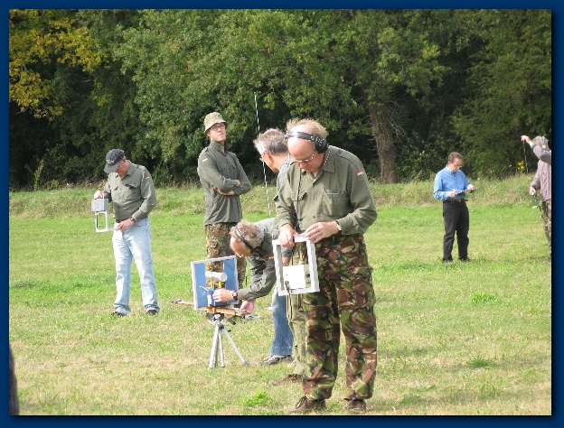 600x449 pixels (185K)